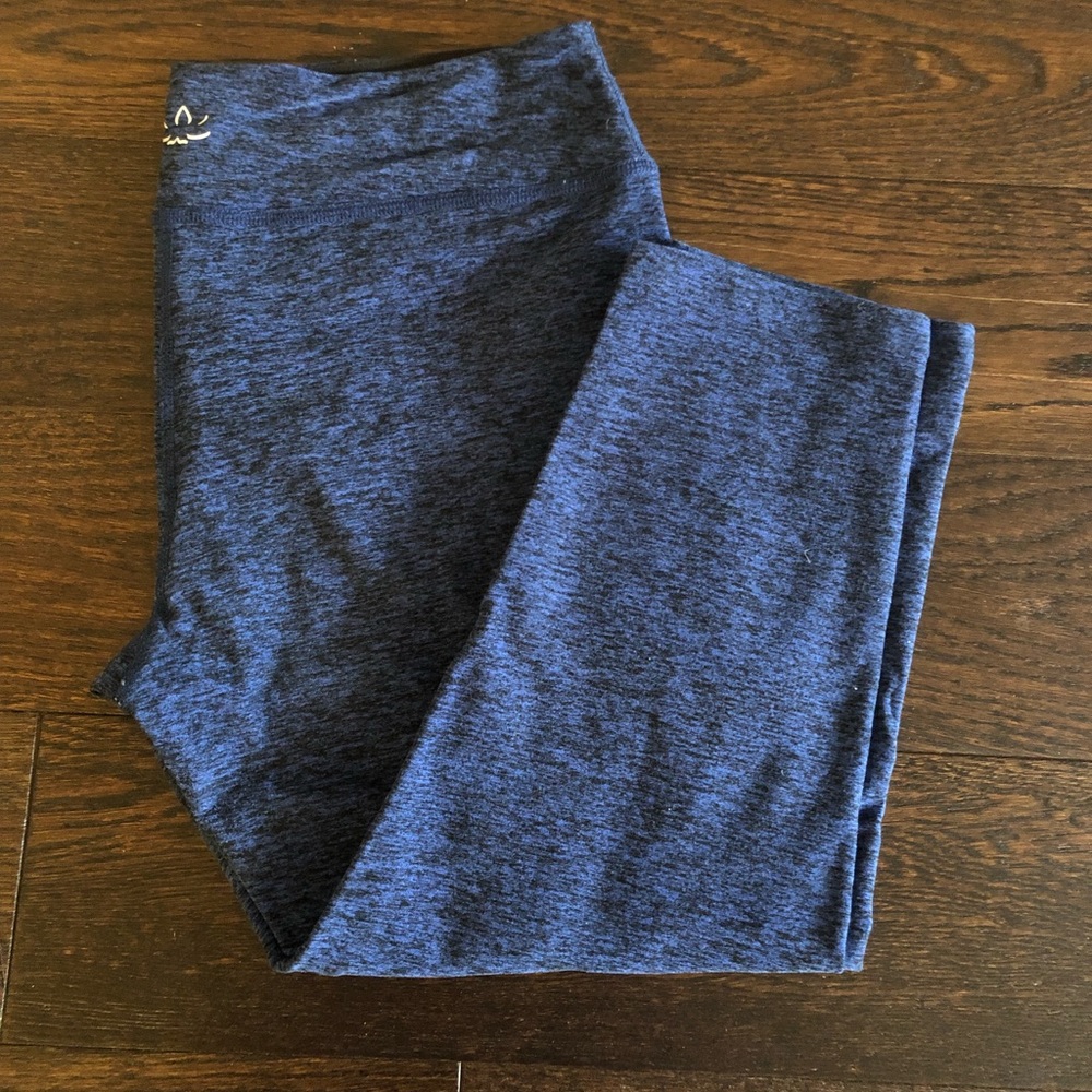 Beyond Yoga Blue Spacedye Capri Leggings